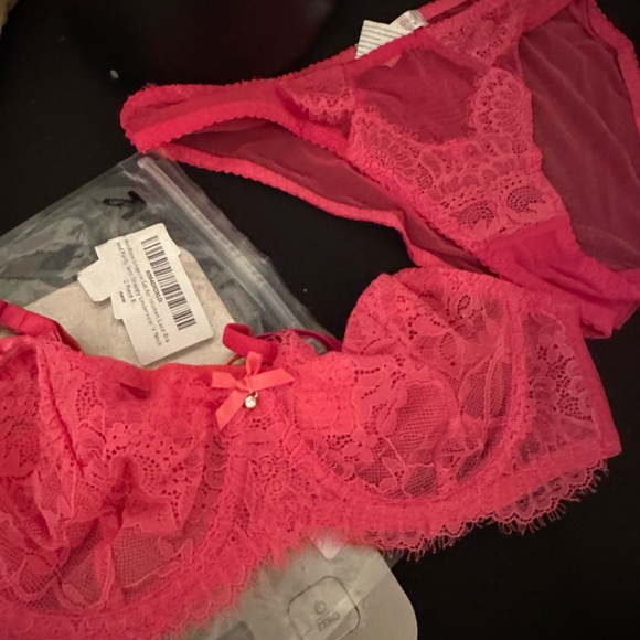 Other - Avidlove Pink Lace Lingerie Set